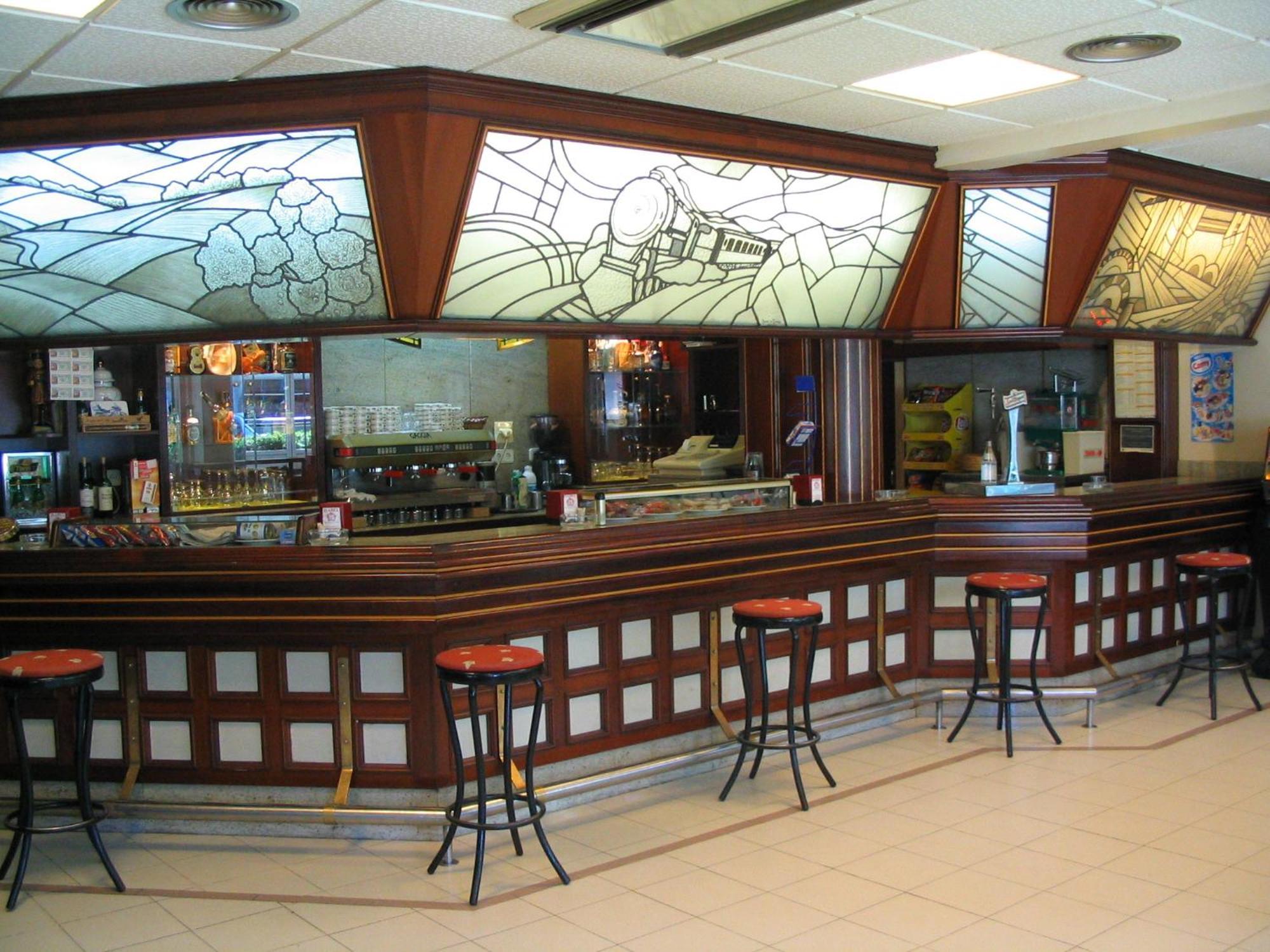 Hotel Isabel Isla Plana Restoran fotoğraf